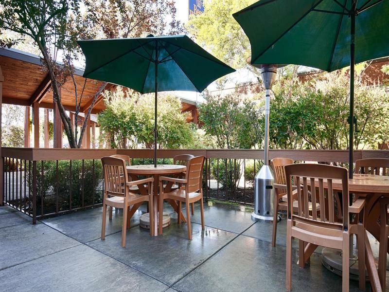 Western Sunridge Inn&conference Center Hotel 4*