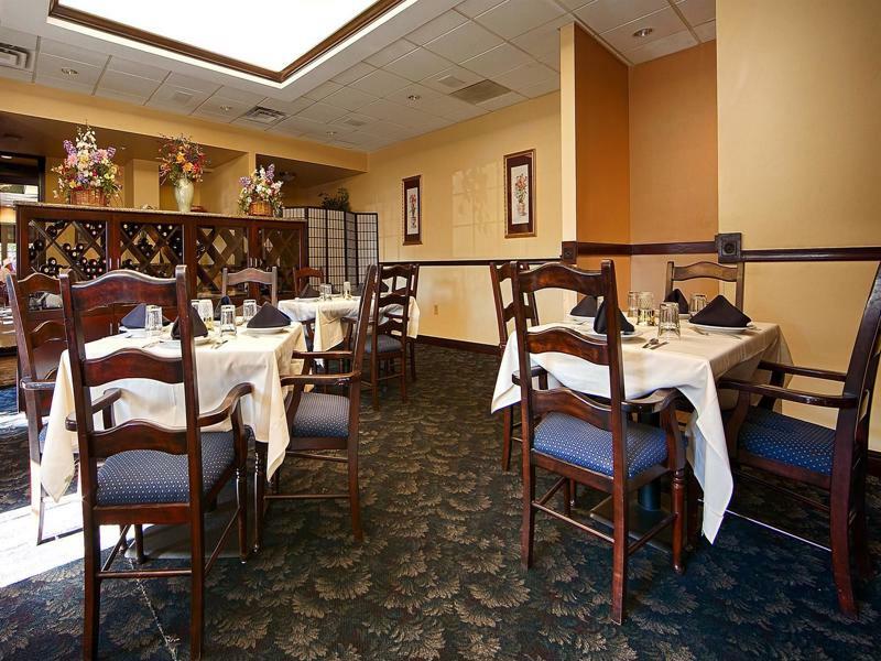 Hotel Western Sunridge Inn&conference Center 4*